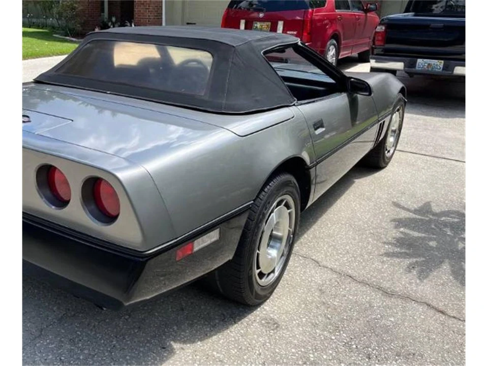 1987 Chevrolet Corvette C4 - Image 14 of 24