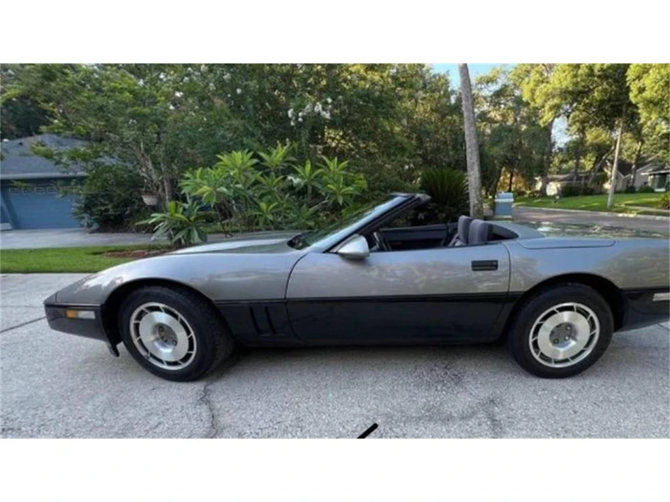 1987 Chevrolet Corvette C4 - Image 19 of 24
