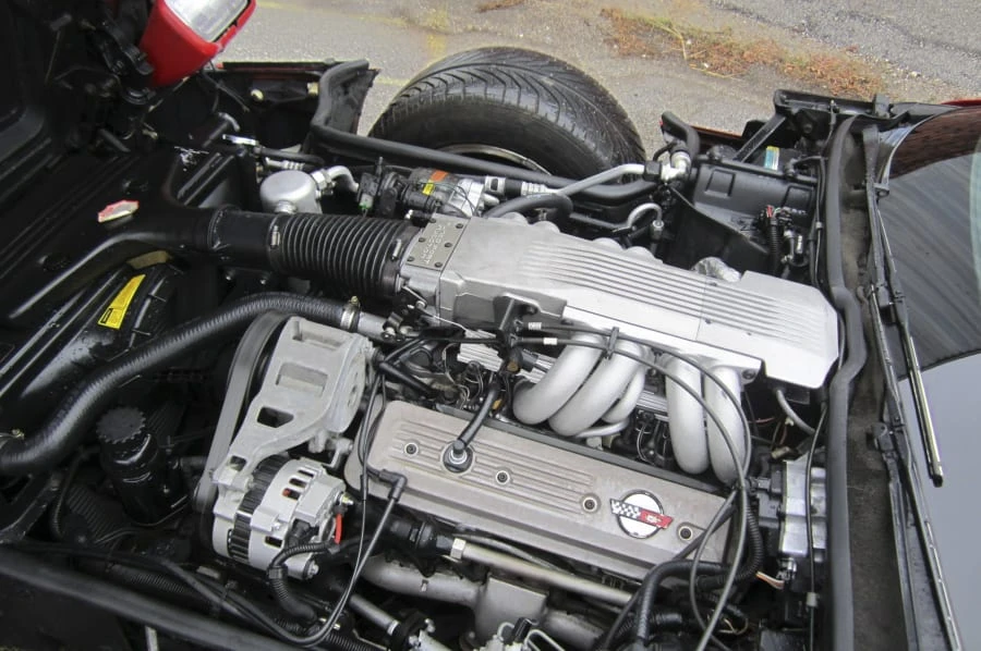 1987 Chevrolet Corvette C4 - Image 5 of 6