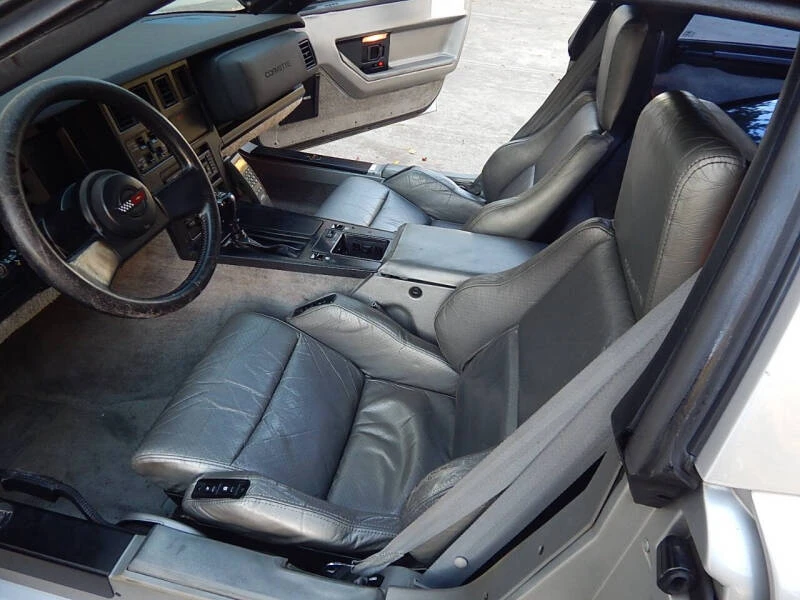 1987 Chevrolet Corvette C4 - Image 31 of 31