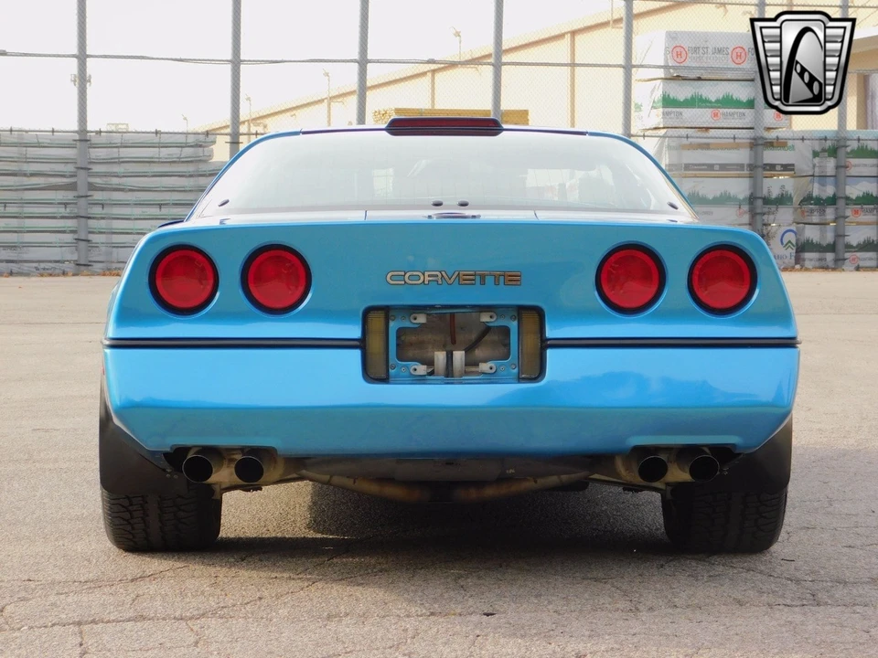 1987 Chevrolet Corvette C4 - Image 5 of 12