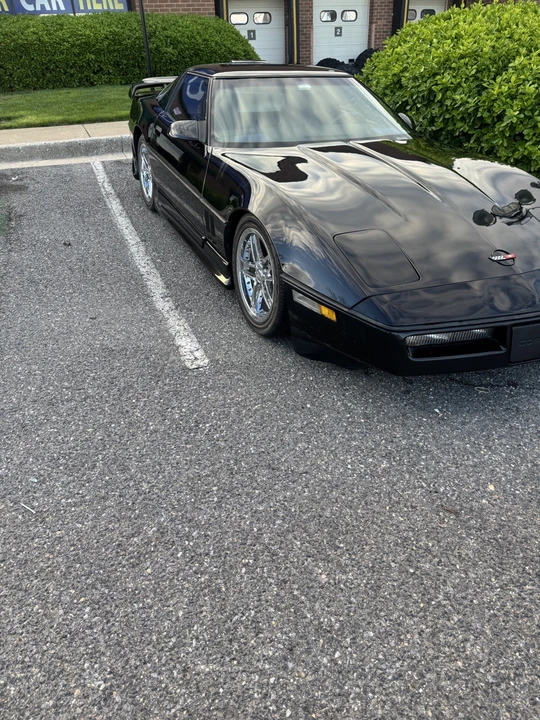 1987 Chevrolet Corvette C4 - Image 2 of 10