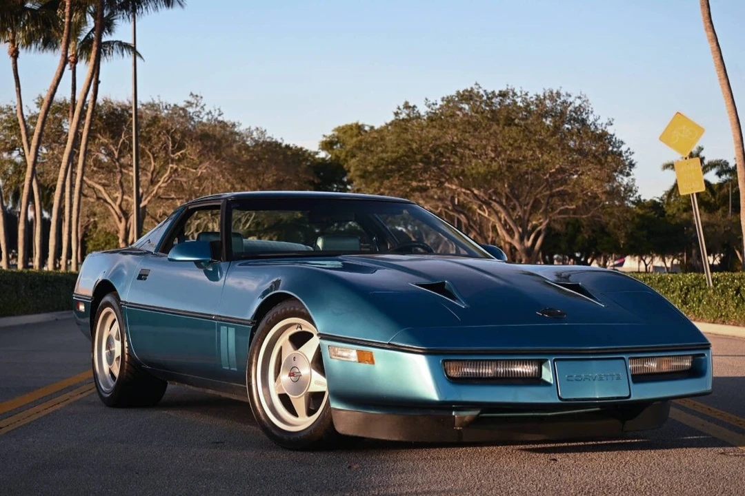 1987 Chevrolet Corvette C4 - Image 2 of 18