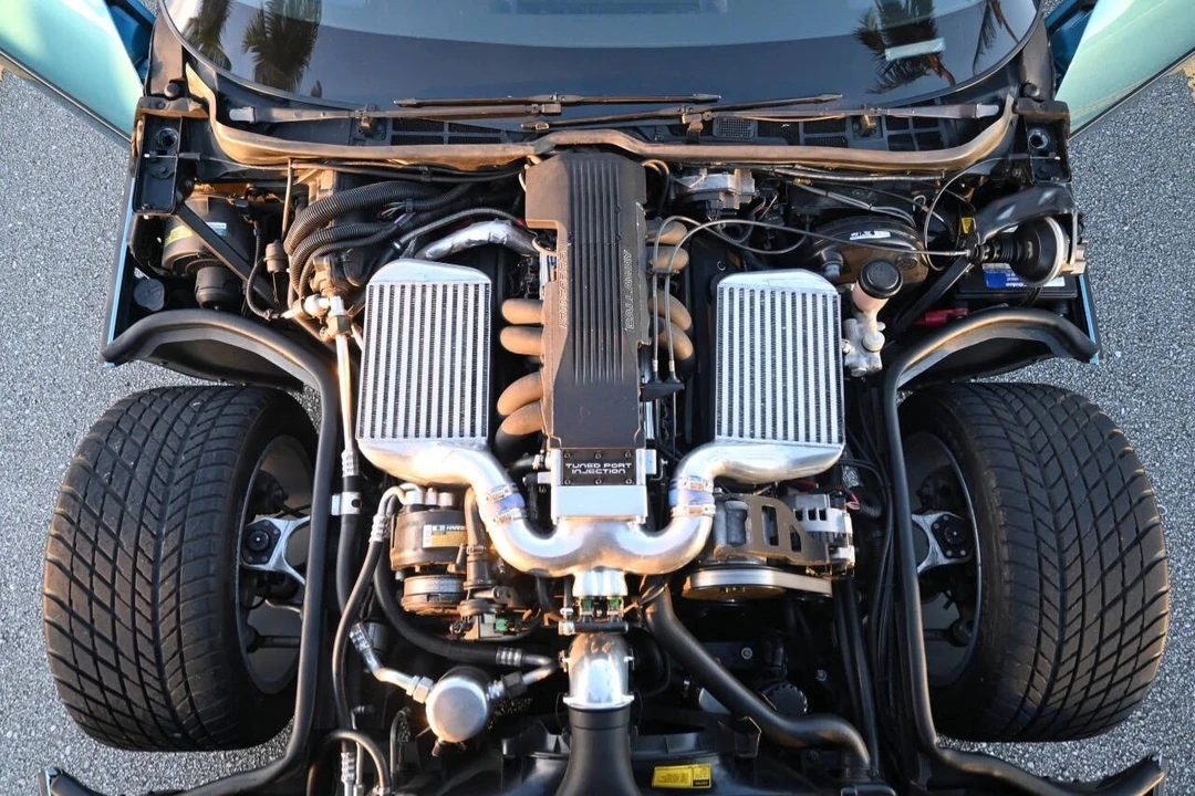 1987 Chevrolet Corvette C4 - Image 11 of 18