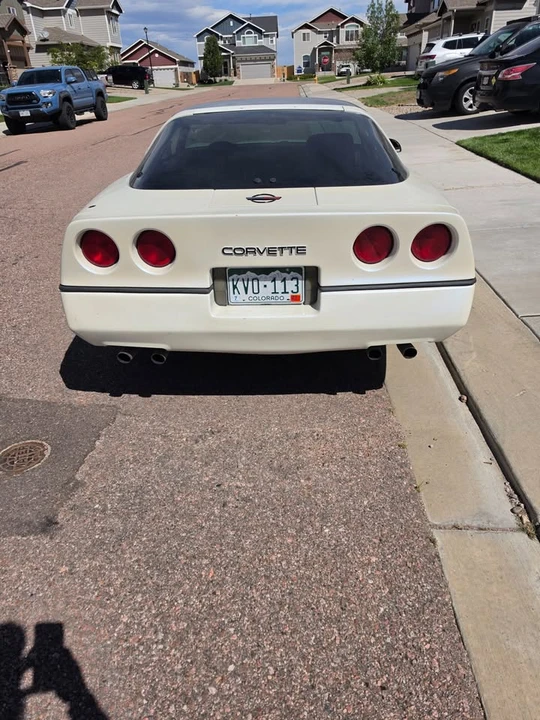 1987 Chevrolet Corvette C4 - Image 2 of 14