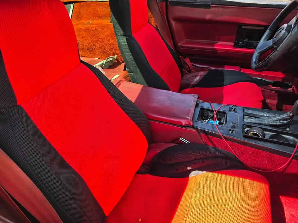 1987 Chevrolet Corvette C4 - Image 8 of 14