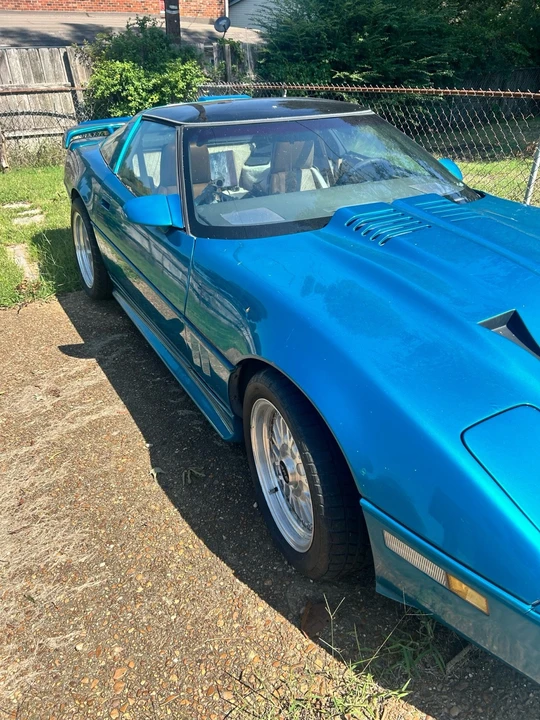 1987 Chevrolet Corvette C4 - Image 2 of 10