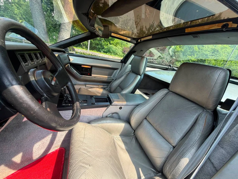 1987 Chevrolet Corvette C4 - Image 5 of 9