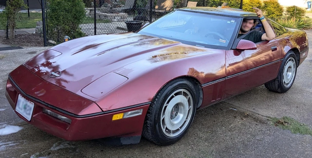 1987 Chevrolet Corvette C4 - Image 5 of 12