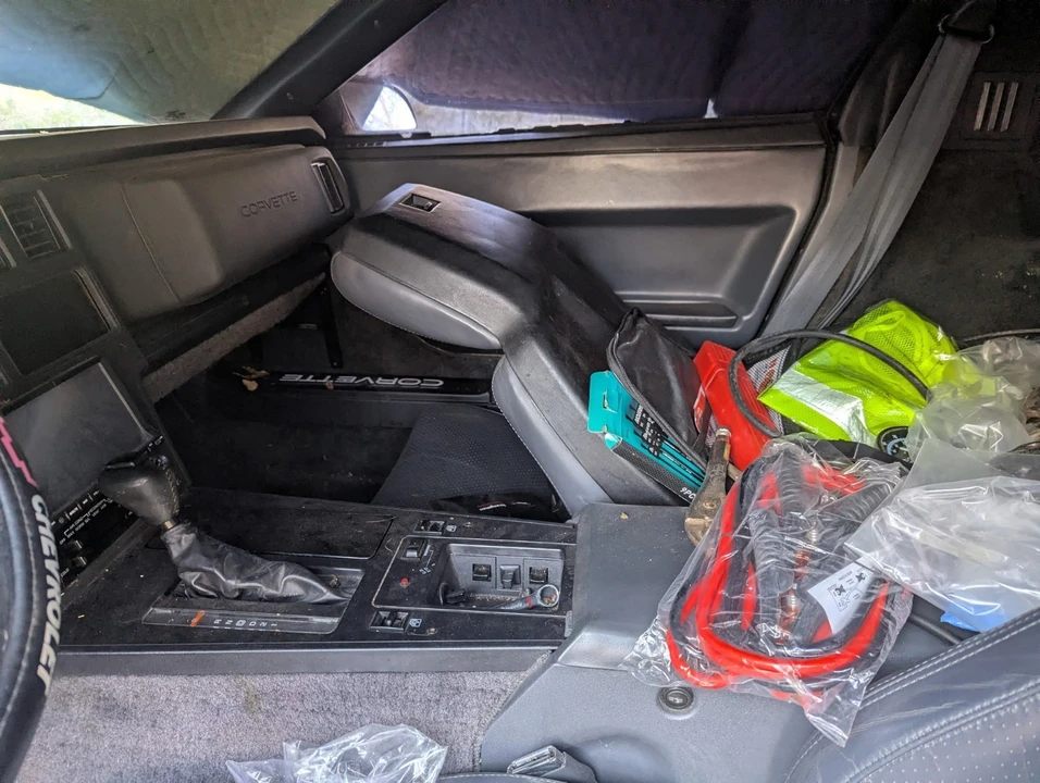 1987 Chevrolet Corvette C4 - Image 6 of 12