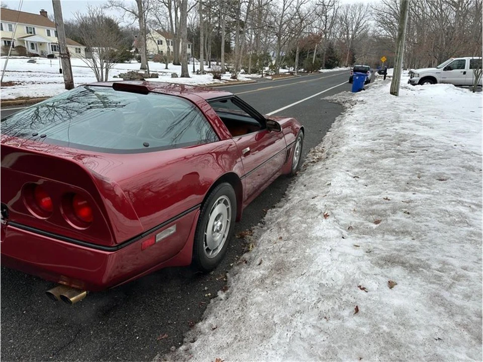 1987 Chevrolet Corvette C4 - Image 6 of 11