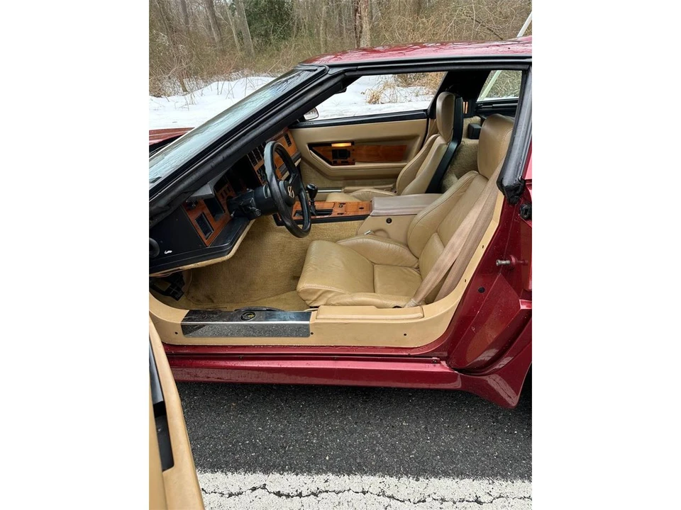 1987 Chevrolet Corvette C4 - Image 8 of 11