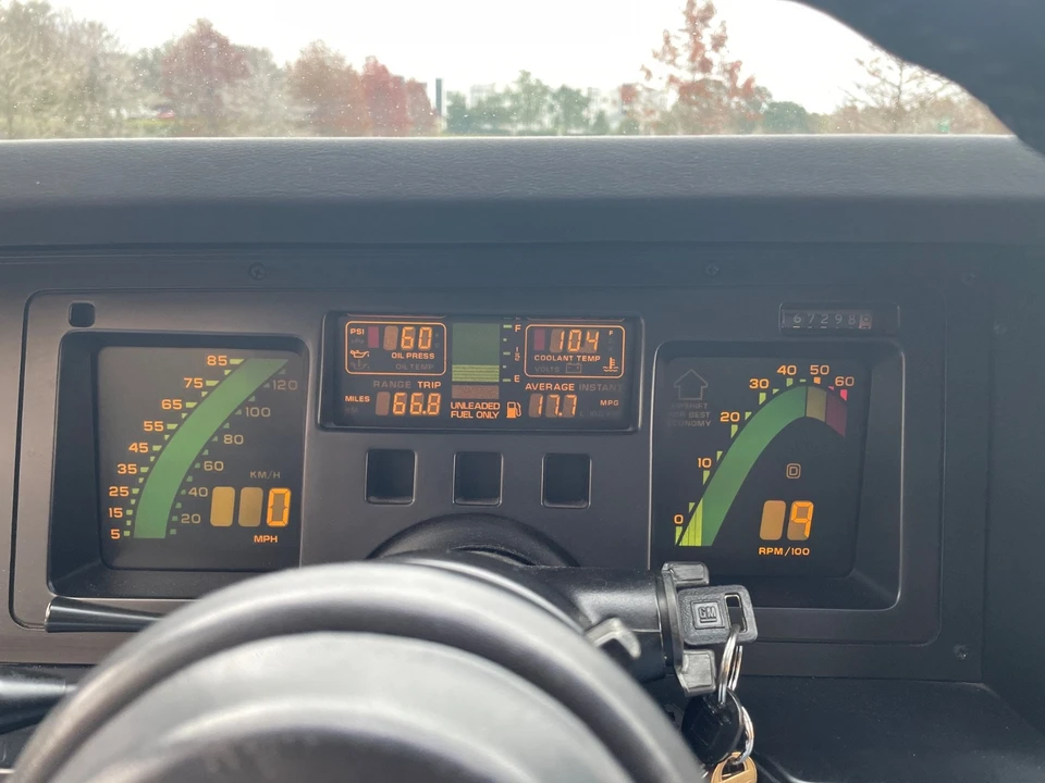 1987 Chevrolet Corvette C4 - Image 14 of 31