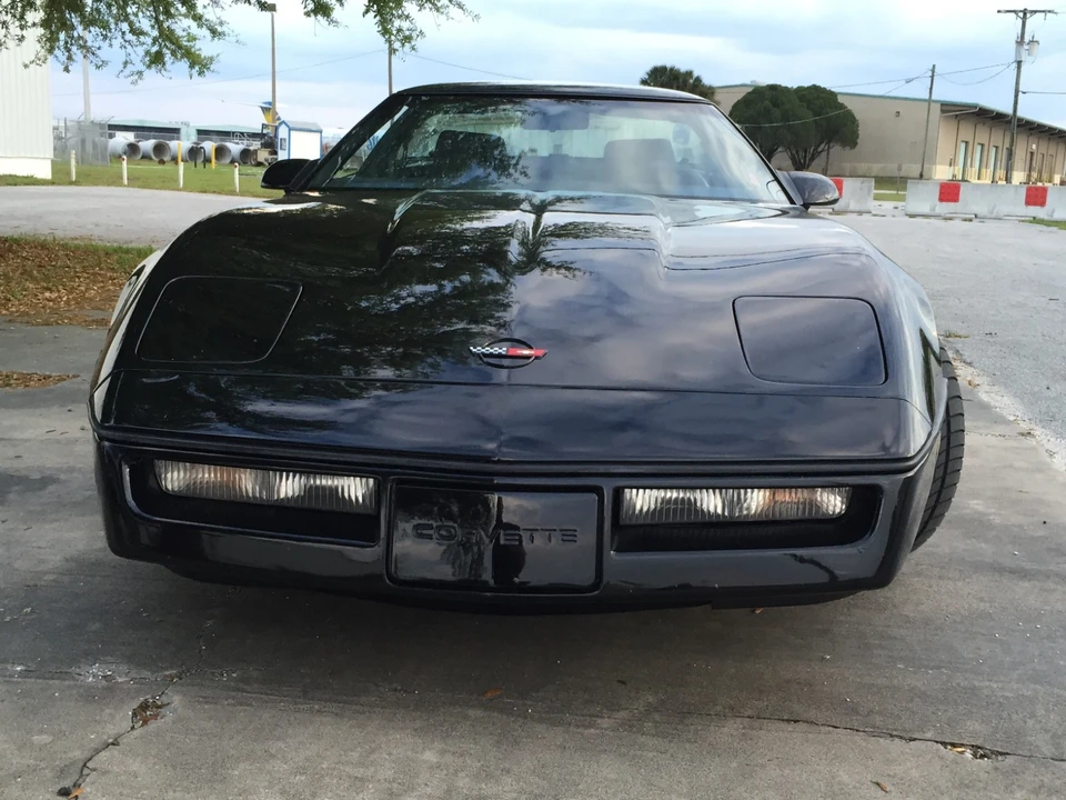 1987 Chevrolet Corvette C4 - Image 26 of 31