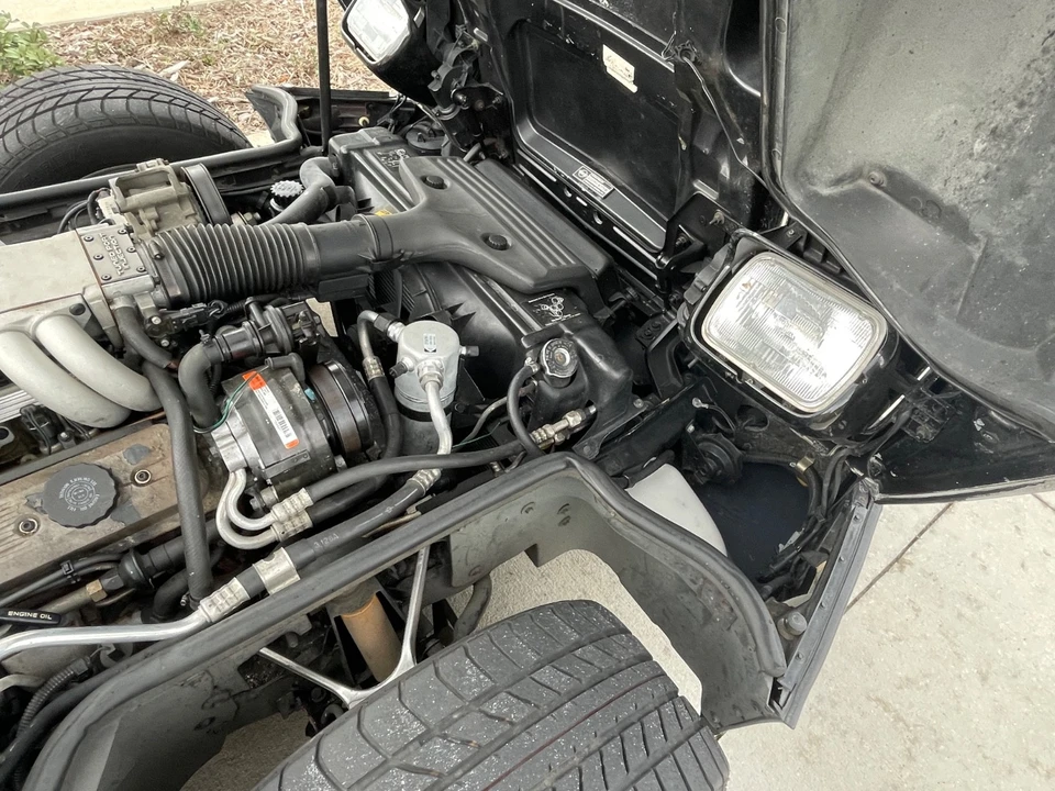 1987 Chevrolet Corvette C4 - Image 12 of 31