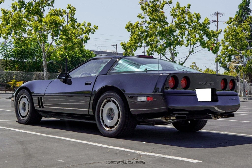 1987 Chevrolet Corvette C4 - Image 6 of 12