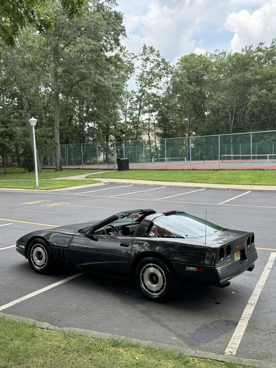 1987 Chevrolet Corvette C4 - Image 3 of 16