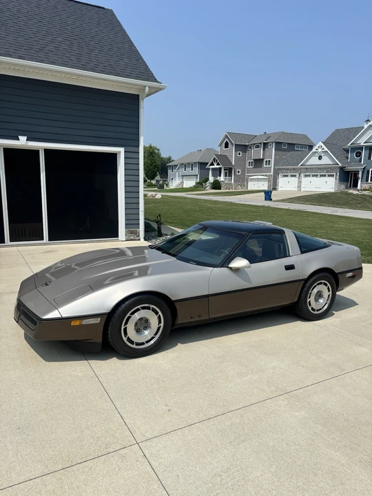 1987 Chevrolet Corvette C4 - Image 4 of 11