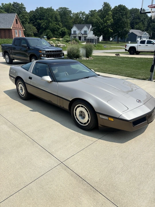 1987 Chevrolet Corvette C4 - Image 2 of 11