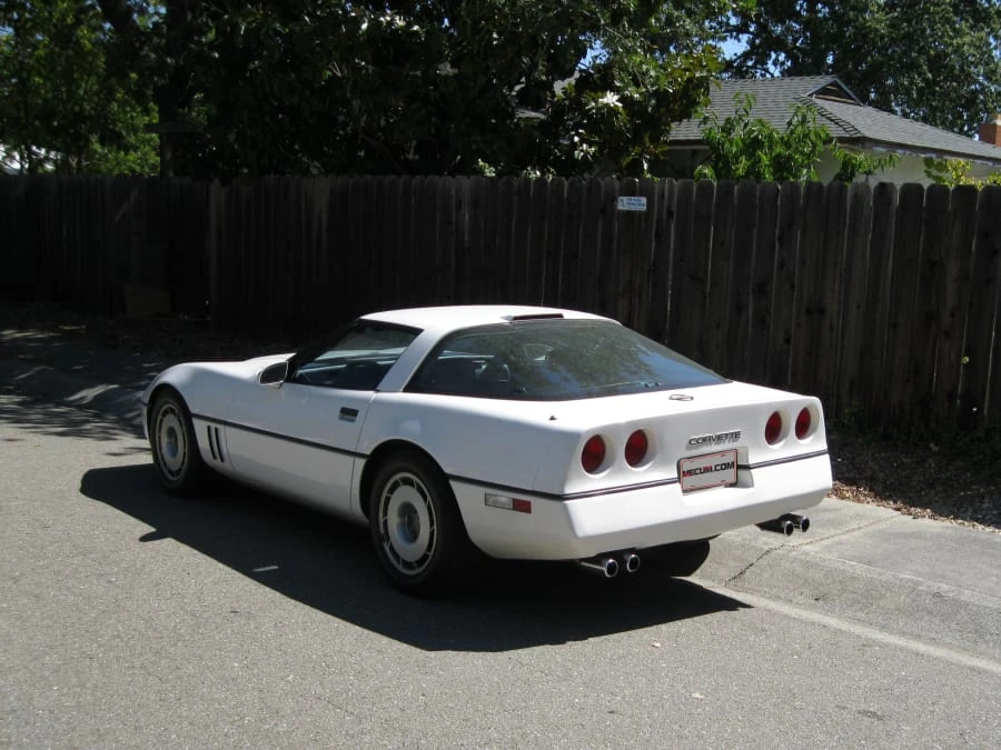 1987 Chevrolet Corvette C4 - Image 2 of 5
