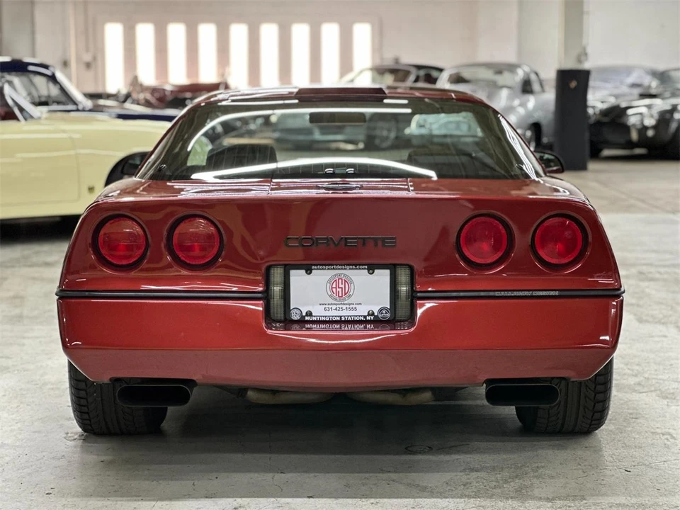 1987 Chevrolet Corvette C4 - Image 10 of 31