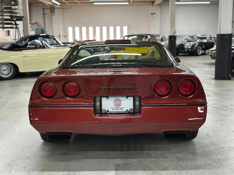 1987 Chevrolet Corvette C4 - Image 9 of 31
