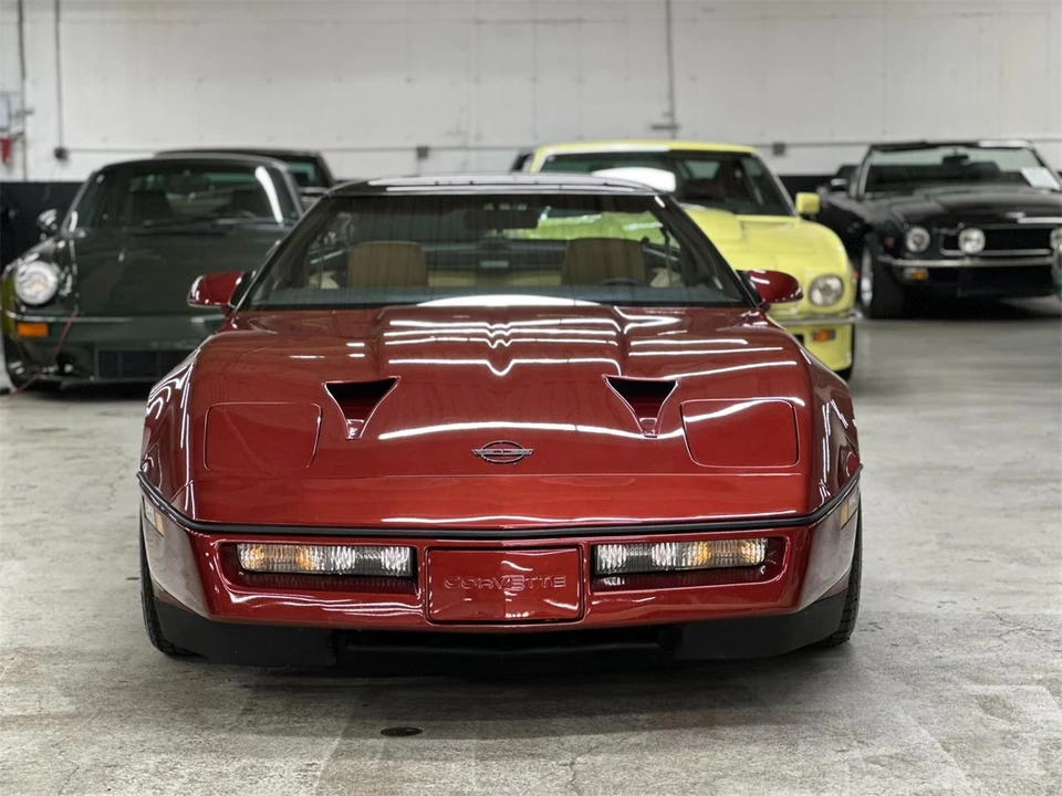 1987 Chevrolet Corvette C4 - Image 4 of 31