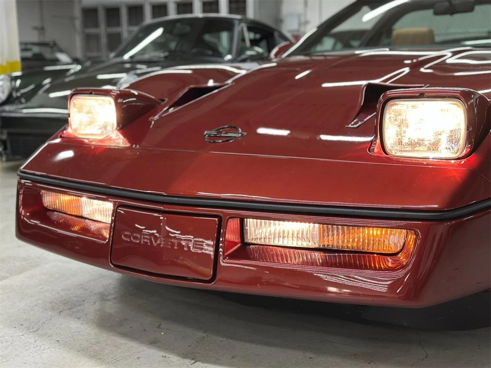 1987 Chevrolet Corvette C4 - Image 18 of 31