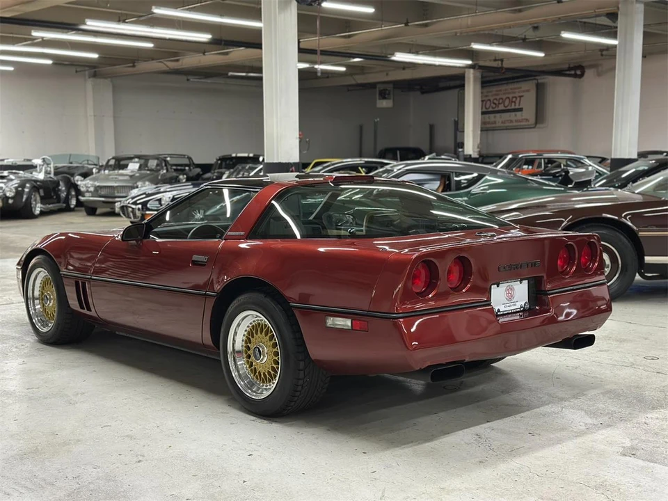 1987 Chevrolet Corvette C4 - Image 12 of 31