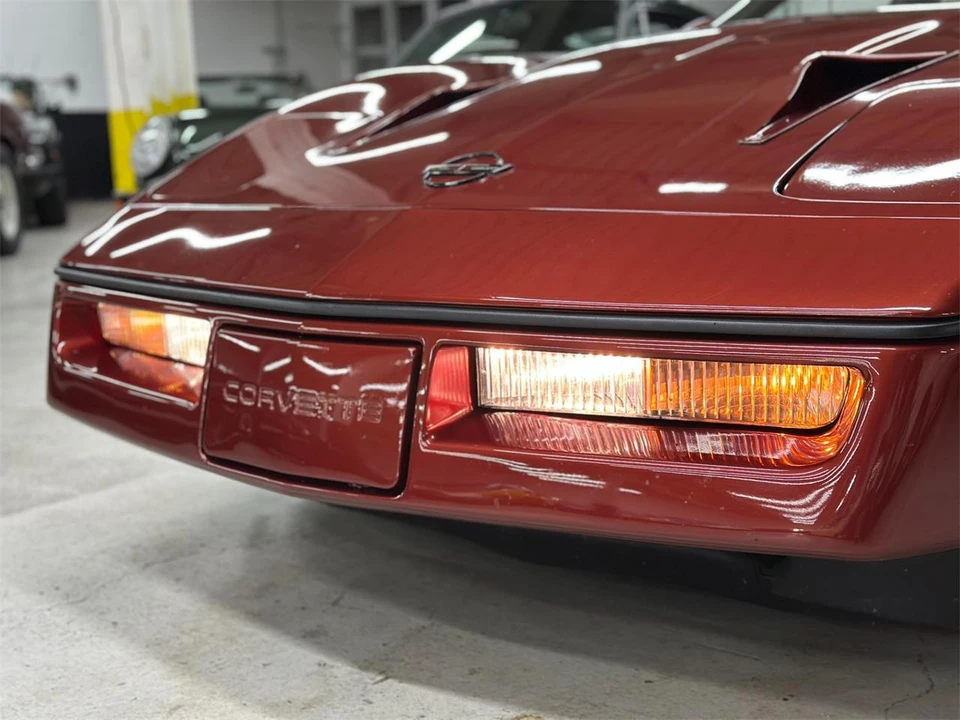 1987 Chevrolet Corvette C4 - Image 17 of 31