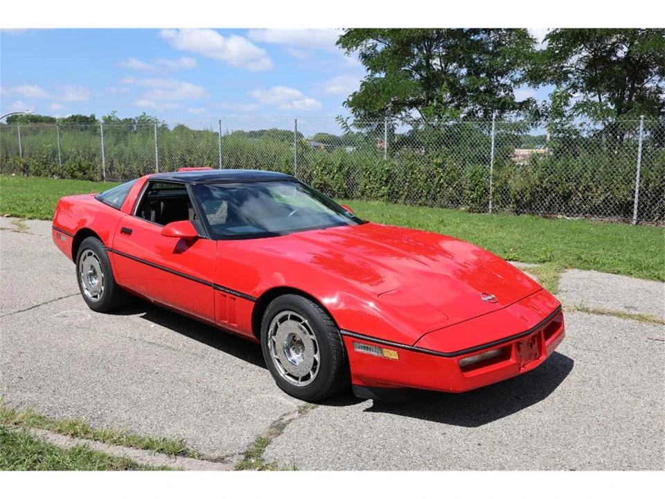 1987 Chevrolet Corvette C4 - Image 2 of 10