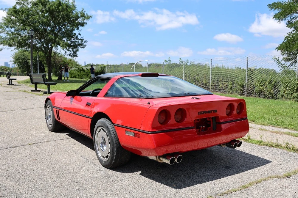 1987 Chevrolet Corvette C4 - Image 8 of 10