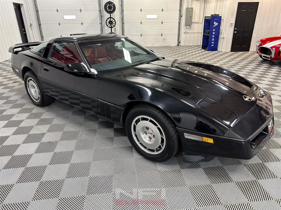 1987 Chevrolet Corvette C4 - Image 5 of 31