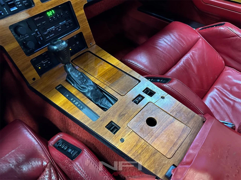 1987 Chevrolet Corvette C4 - Image 29 of 31