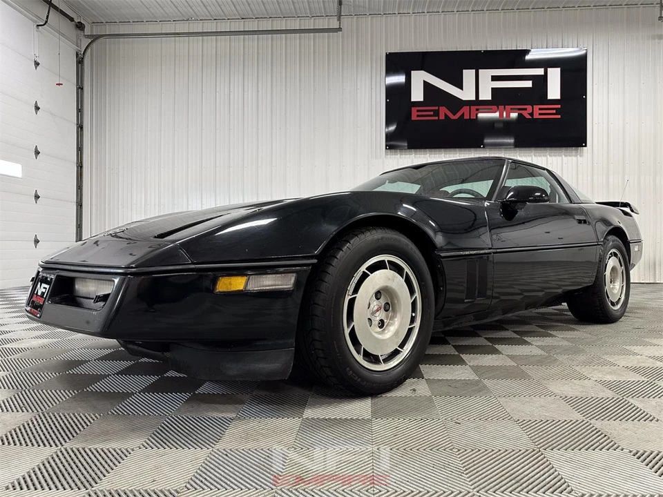 1987 Chevrolet Corvette C4 - Image 13 of 31