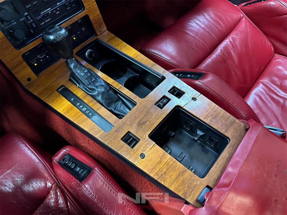 1987 Chevrolet Corvette C4 - Image 30 of 31