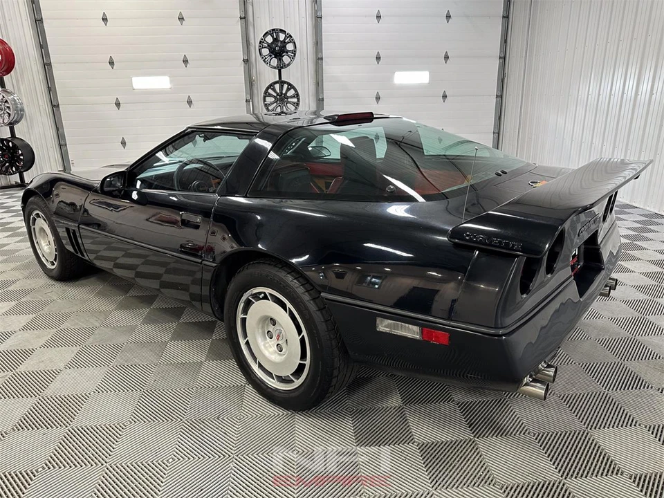 1987 Chevrolet Corvette C4 - Image 10 of 31