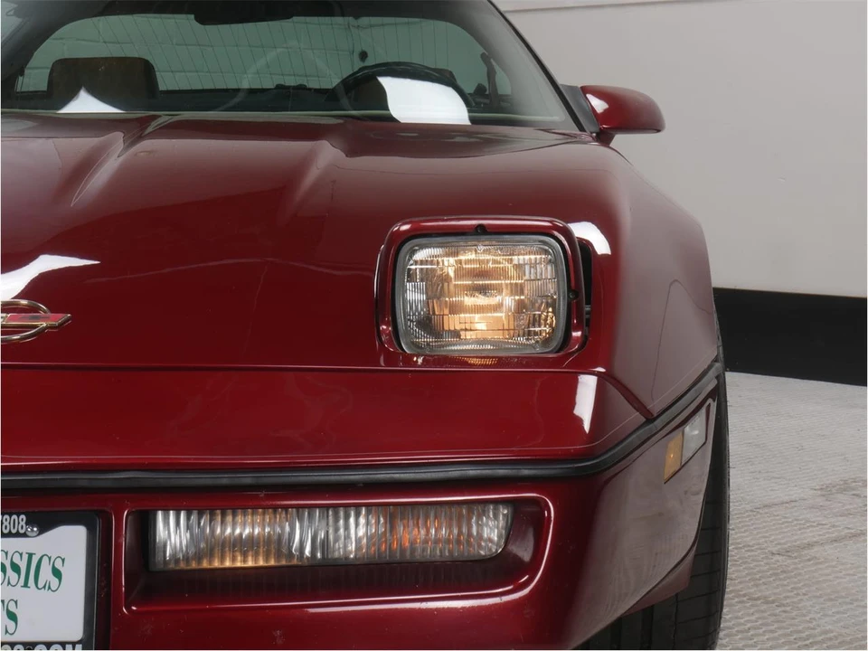 1987 Chevrolet Corvette C4 - Image 9 of 31