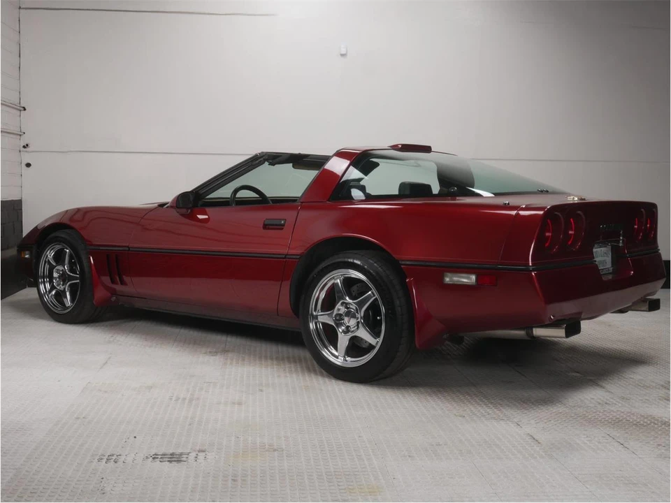 1987 Chevrolet Corvette C4 - Image 13 of 31
