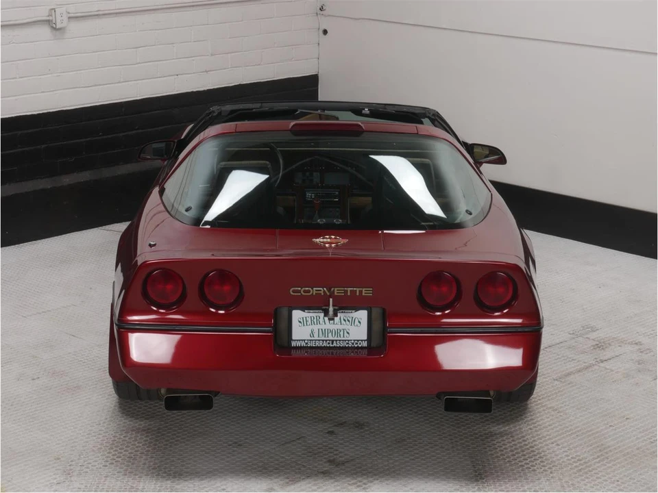 1987 Chevrolet Corvette C4 - Image 16 of 31