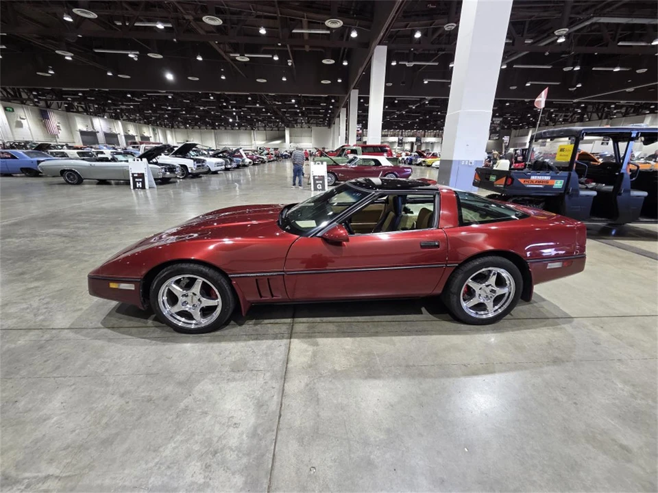 1987 Chevrolet Corvette C4 - Image 2 of 11