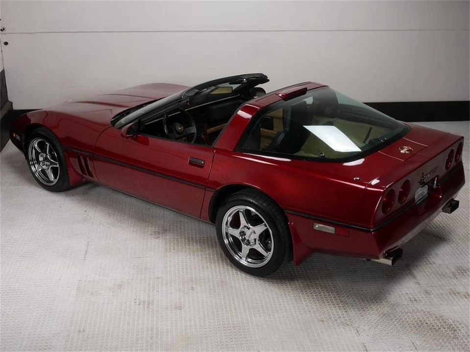 1987 Chevrolet Corvette C4 - Image 15 of 31