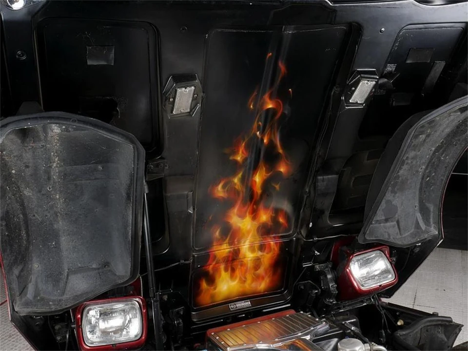 1987 Chevrolet Corvette C4 - Image 25 of 31