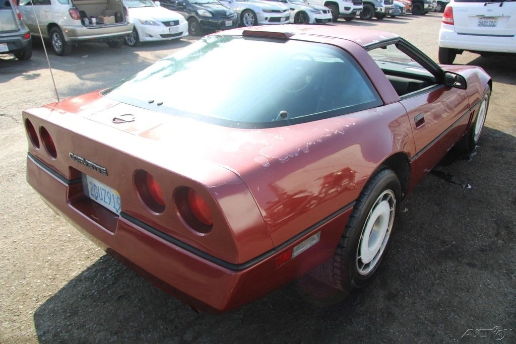 1987 Chevrolet Corvette C4 - Image 7 of 21