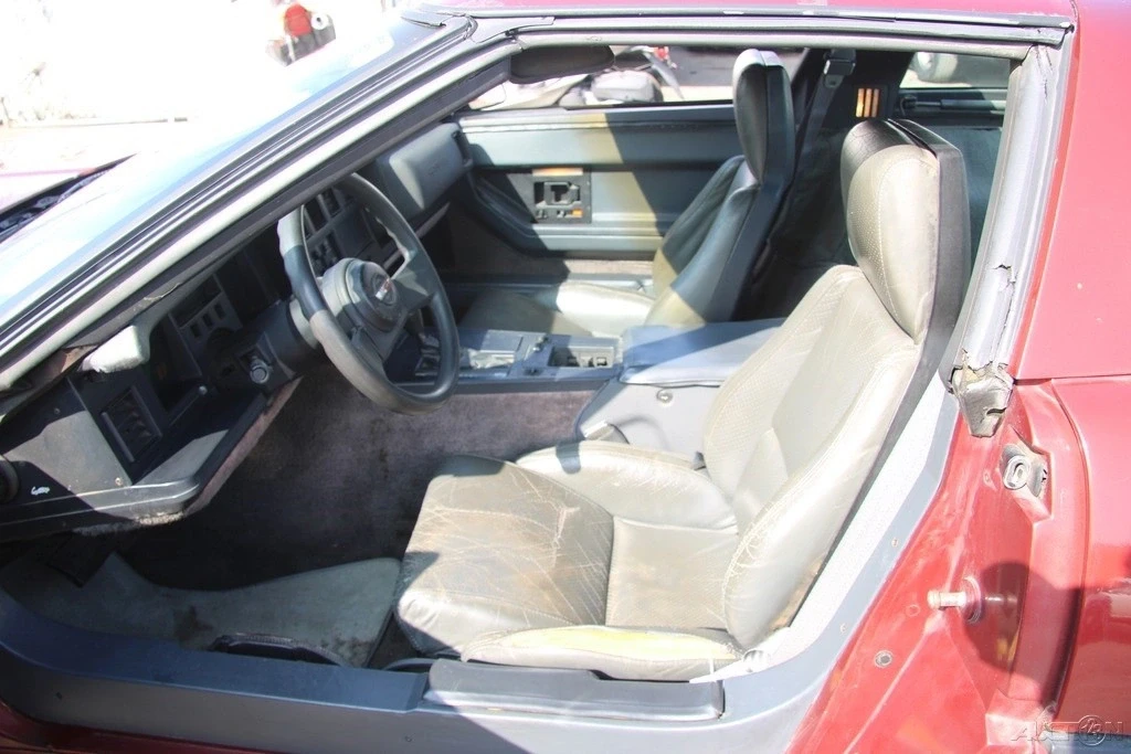 1987 Chevrolet Corvette C4 - Image 12 of 21