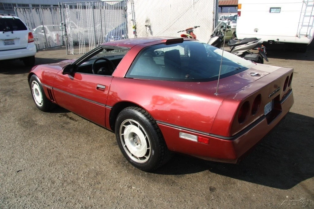 1987 Chevrolet Corvette C4 - Image 5 of 21