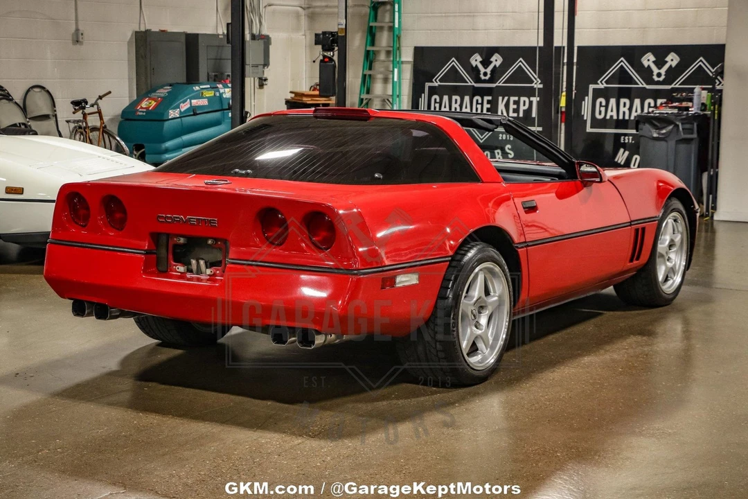 1987 Chevrolet Corvette - Image 15 of 31