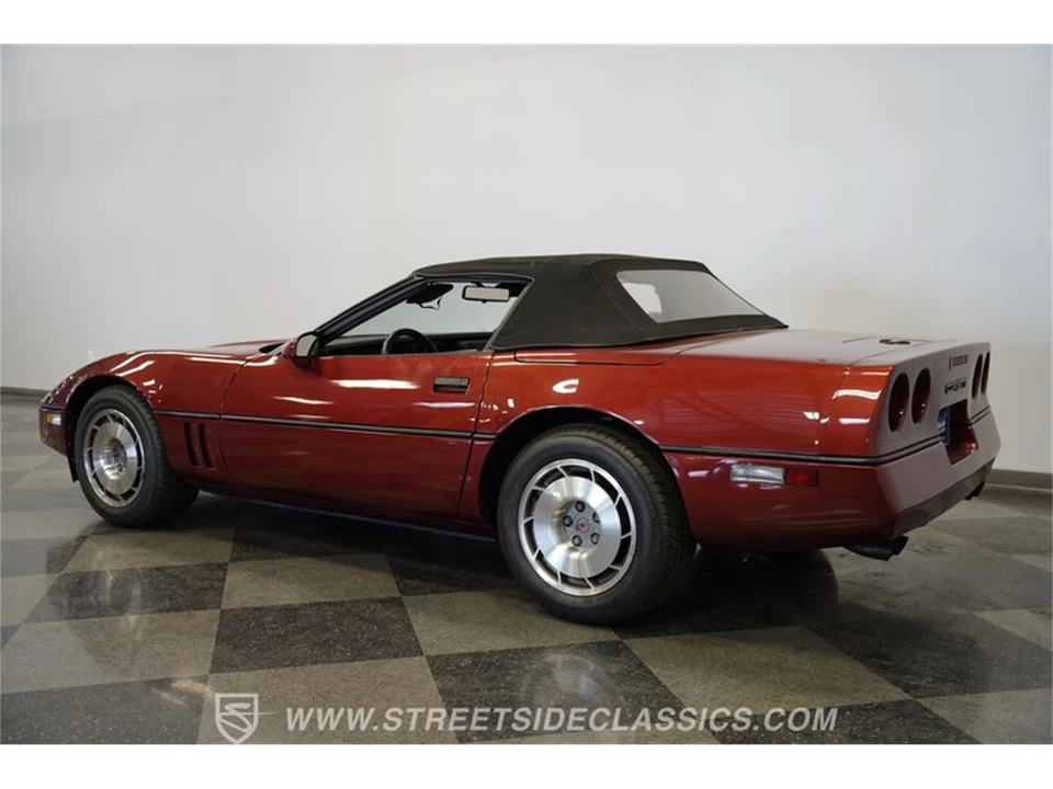 1987 Chevrolet Corvette C4 - Image 25 of 31