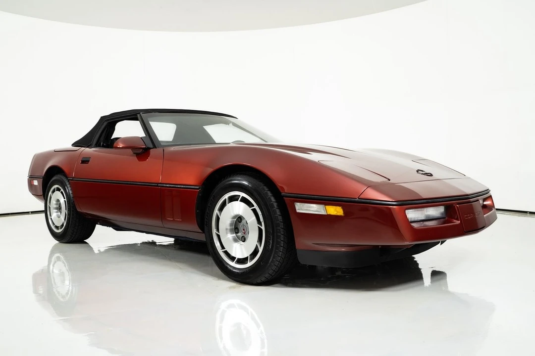 1987 Chevrolet Corvette C4 - Image 18 of 21