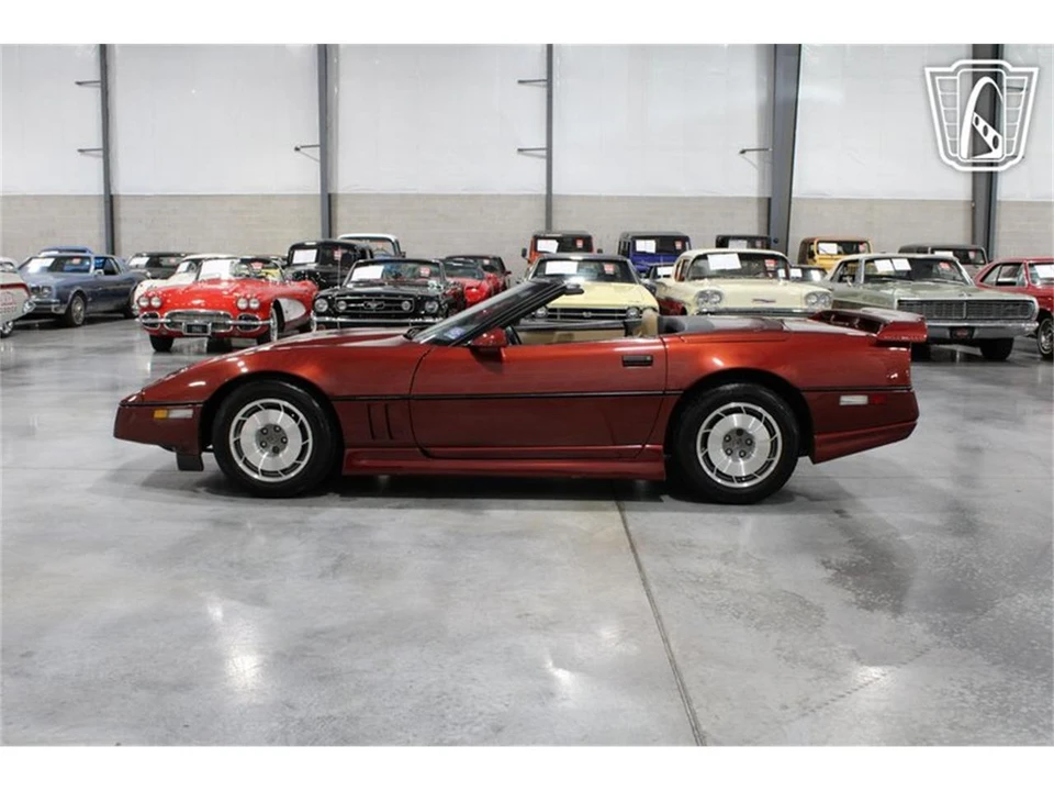 1987 Chevrolet Corvette C4 - Image 12 of 31